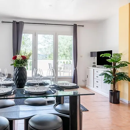 Le Grand Thao Apartment *